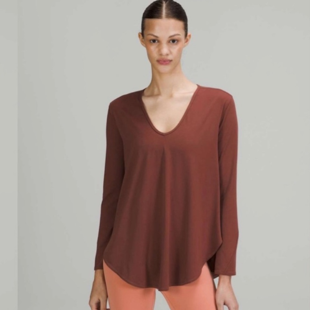 Lululemon Nulu Relaxed Fit Yoga LS